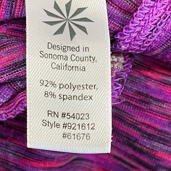 Athleta XS quarter zip pullover top athletic wear with thumb holes - Picture 9 of 15